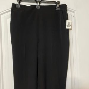 NWT Kasper Black Elastic Pull-On Pants (P27)